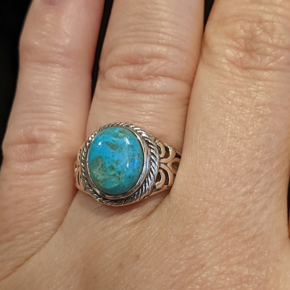 Arizona Mohave Turquoise 925 Silver Ring, size 8.5 - Picture 5 of 15